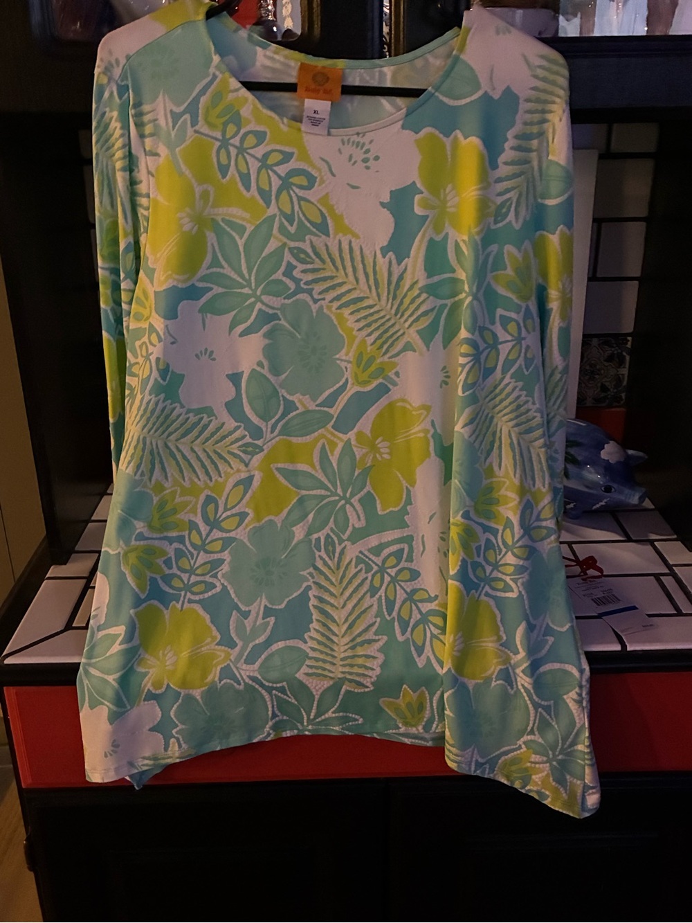 NWT XL Women's Ruby Rd. Tropical Floral Long-Sleeve Top in Aqua & Lime